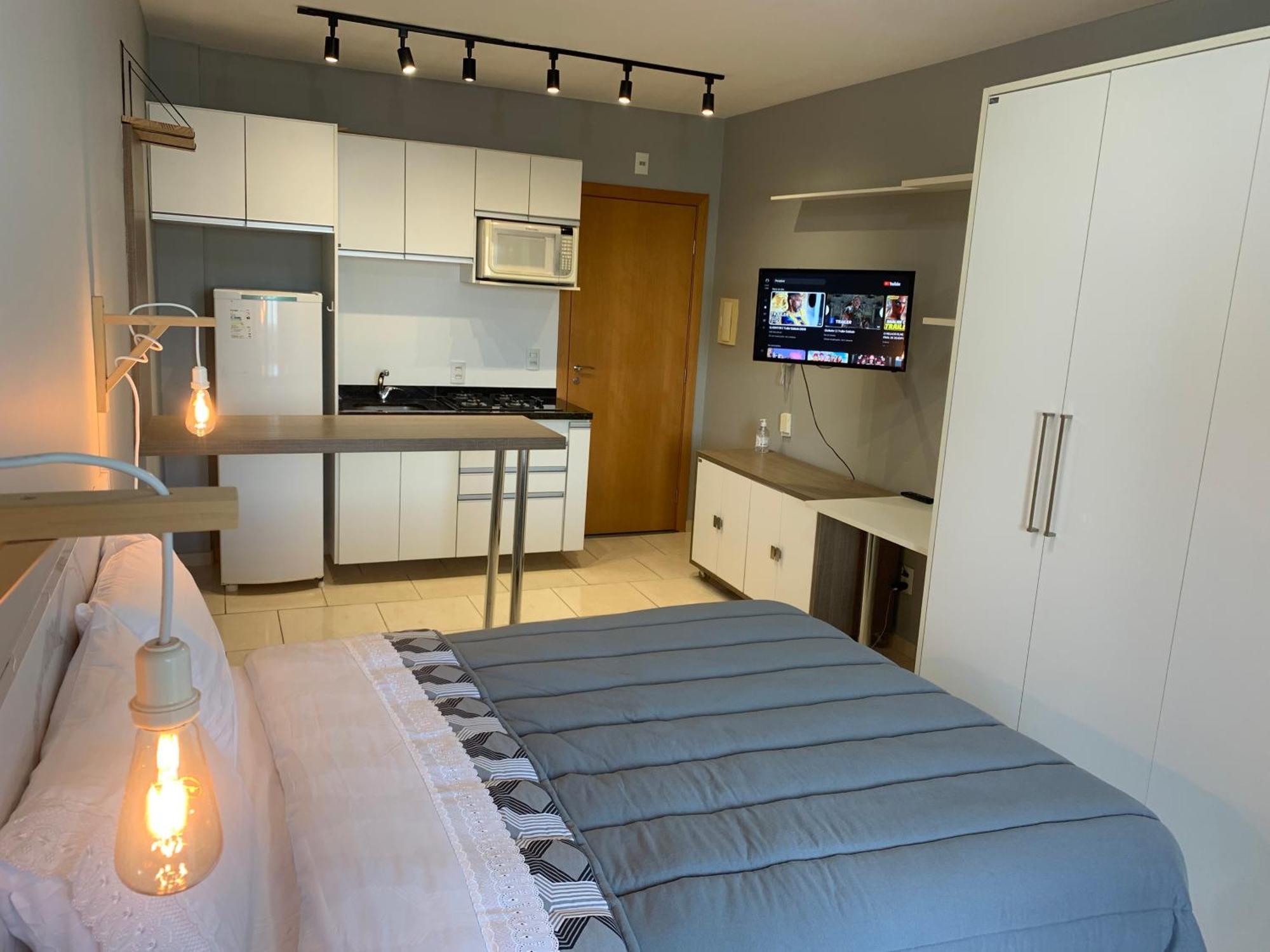 Apartamento No Local Do Centro